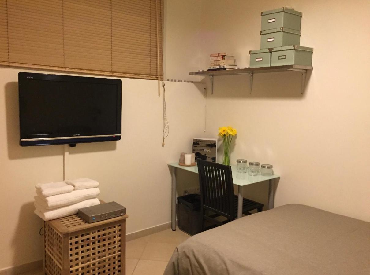 1 Or 2 Rooms With Breakfast And Parking Jerusalém Exterior foto