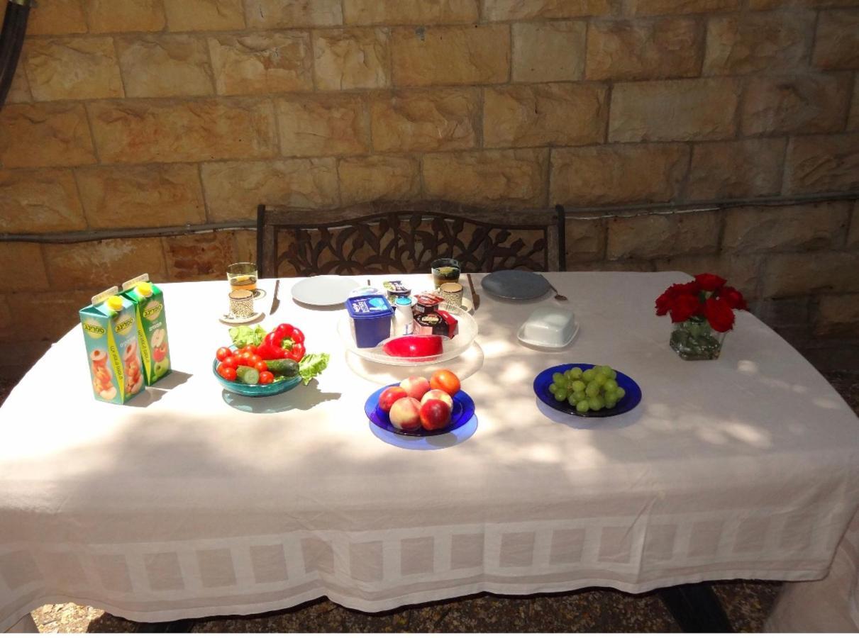 1 Or 2 Rooms With Breakfast And Parking Jerusalém Exterior foto