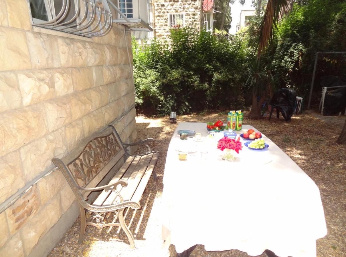 1 Or 2 Rooms With Breakfast And Parking Jerusalém Exterior foto